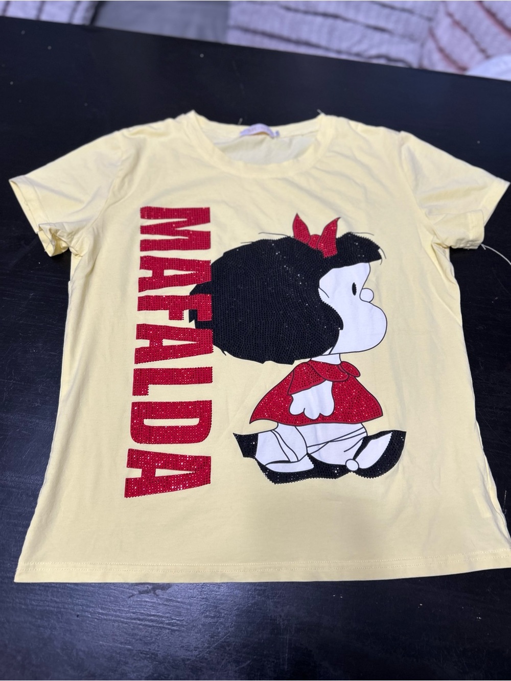 Mafalda Graphic Tee - Yellow with Red Accents